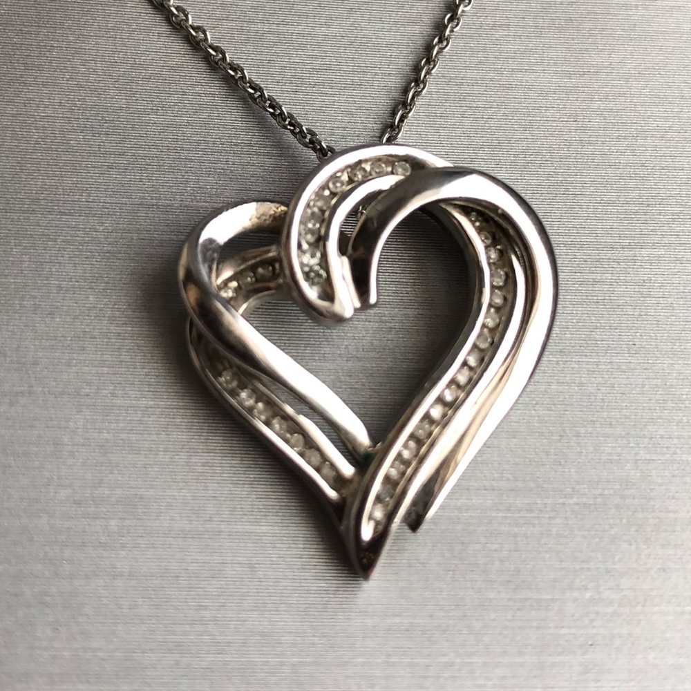 1/6 CT. Diamond Heart Pendant in Sterling Silver